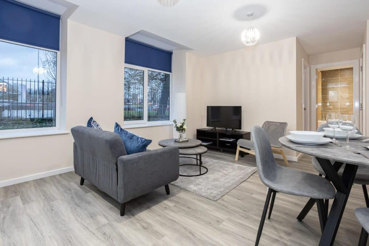 Lovely 1 Bedroom Apartment In Manchester Bagian luar foto